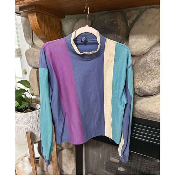 Lanes End Vintage Top - Picture 1 of 9